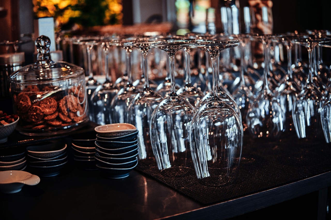 crystal-clean-wine-glassware-barmen-s-table-is-waiting-customers.jpg