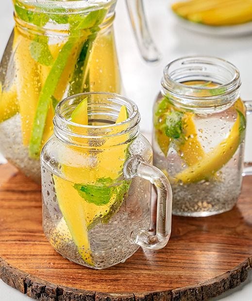 Raw Mango Chia Detox main product photo