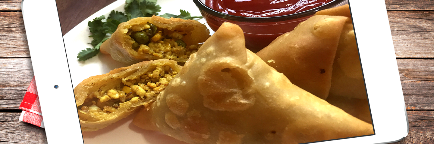 Healthy Chicken Keema Samosas (Baked! Not Fried)