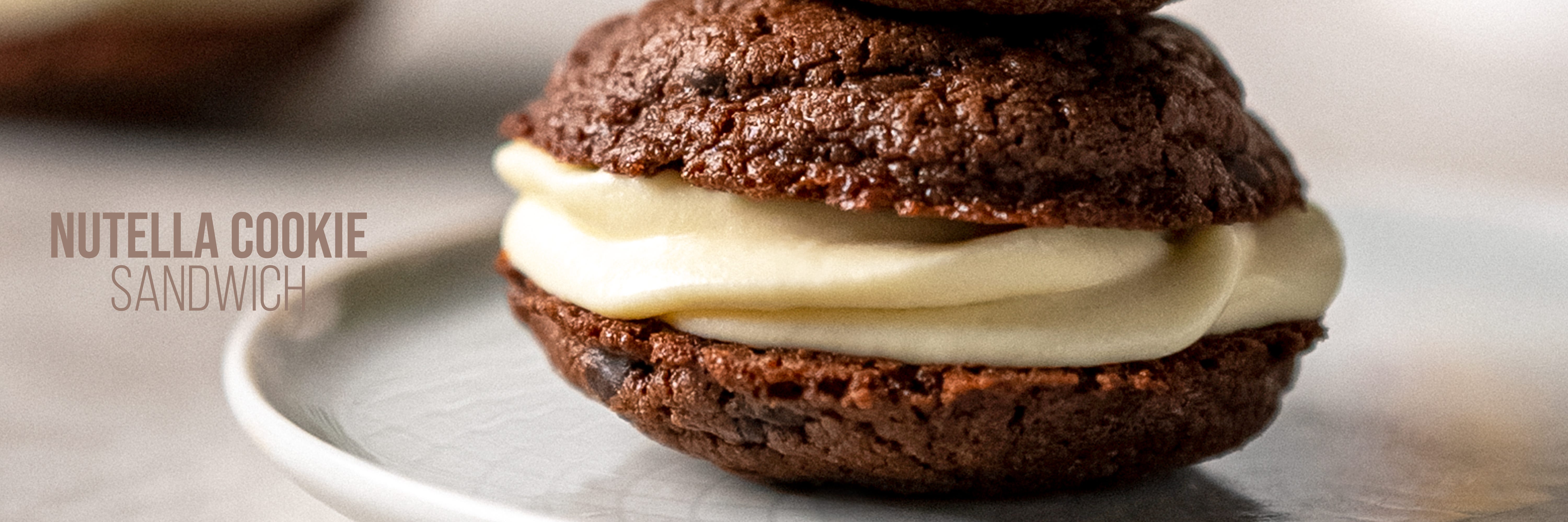 Nutella Cookie Sandwich In Microwave Oven